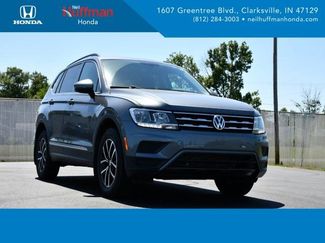 Used 2021 Volkswagen Tiguan SE w/ Panoramic Sunroof Package FWD video 1
