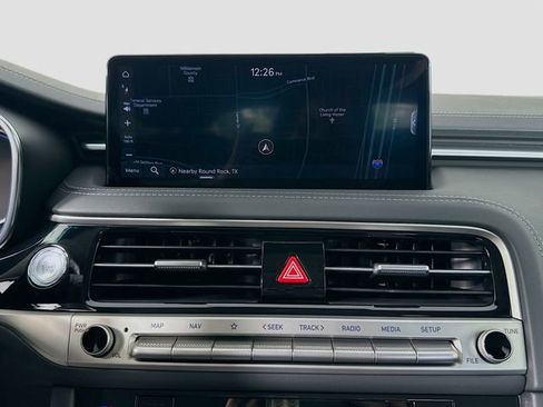 Certified 2025 Genesis G70 2.5T image 12