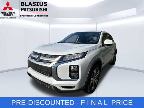 Used 2025 Mitsubishi Outlander Sport ES AWD/4WD image 3