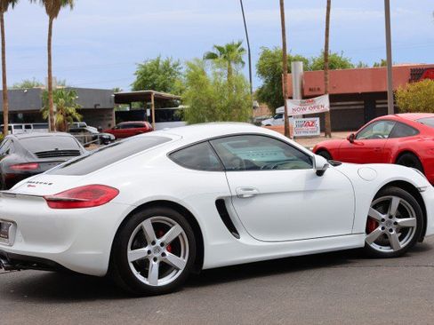 Used 2016 Porsche Cayman RWD image 20