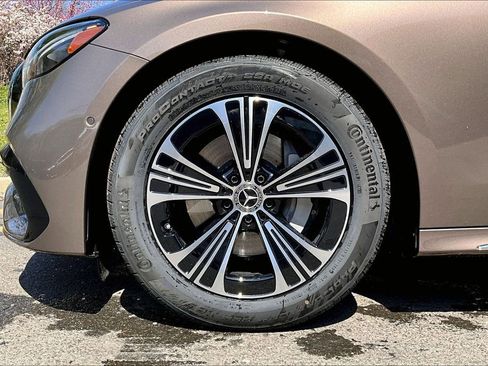 New 2026 Mercedes-Benz E 350 4MATIC Sedan image 12