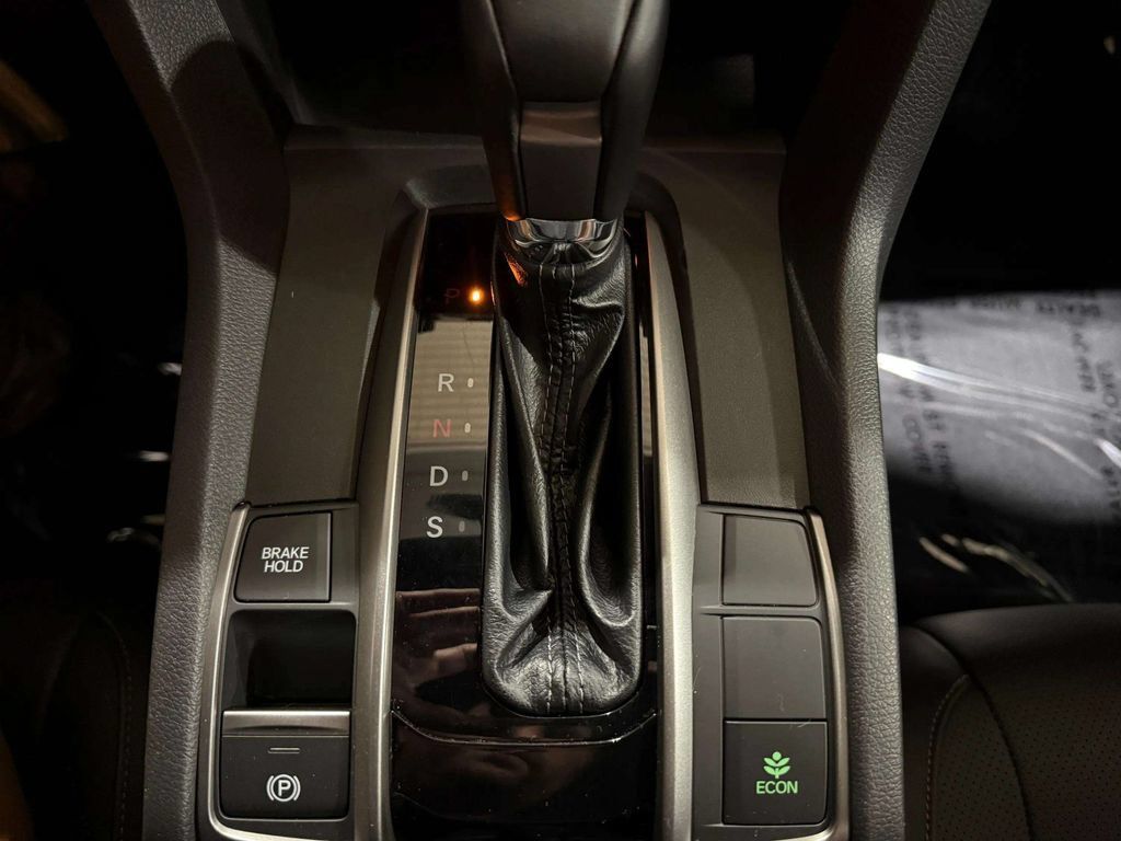 Used 2021 Honda Civic Sport Touring image 17