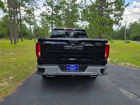 New 2026 GMC Sierra 1500 SLT w/ SLT Premium Package AWD/4WD image 4