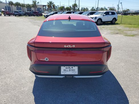 New 2026 Kia K4 LXS image 5