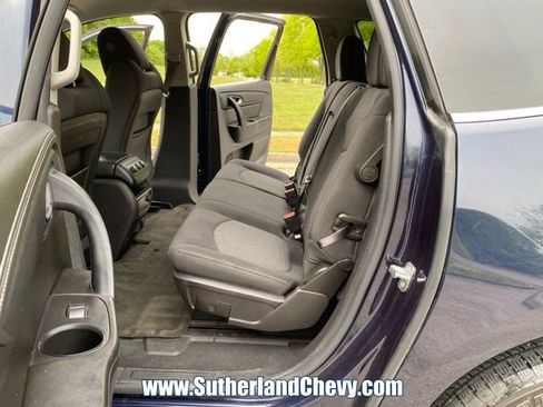 Used 2015 Chevrolet Traverse LT AWD/4WD image 32
