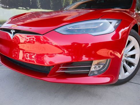 Used 2017 Tesla Model S 90D AWD/4WD image 6