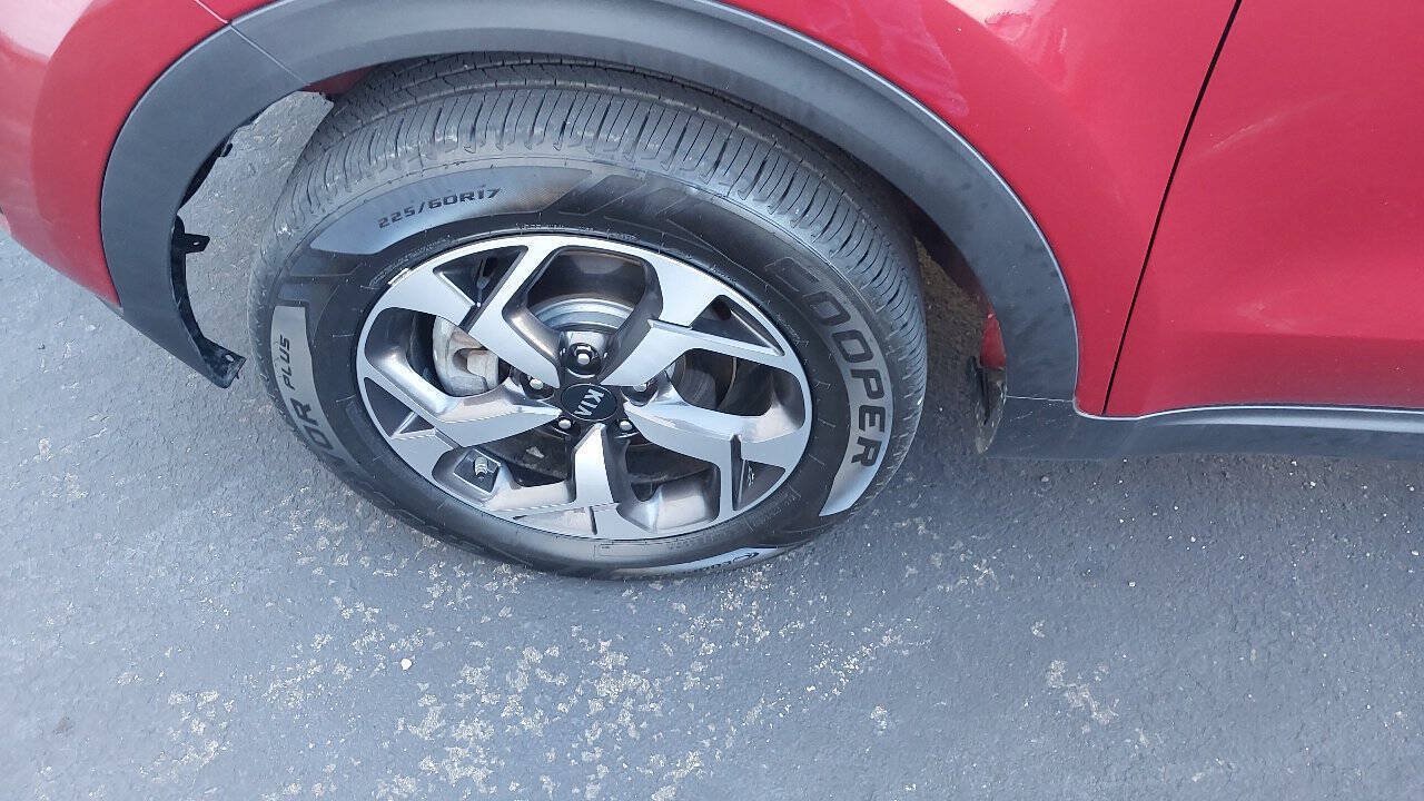 Used 2020 Kia Sportage LX AWD/4WD image 19