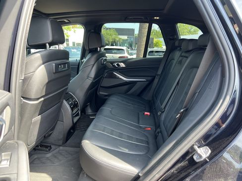 Used 2022 BMW X5 M50i w/ Premium Package AWD/4WD image 31