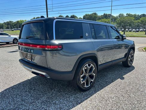 Used 2024 Rivian R1S Adventure AWD/4WD image 5