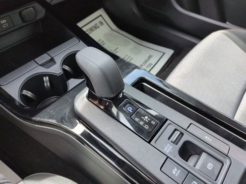 Used 2025 Toyota Prius LE image 24