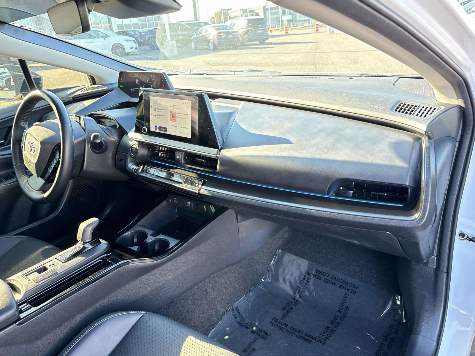 Used 2026 Toyota Prius Plug-In Hybrid FWD image 19