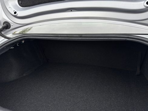 Used 2022 Toyota GR86 Premium w/ ALL Weather Mat Package (TMS) RWD image 22