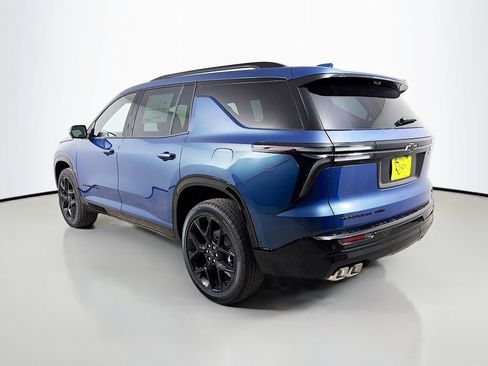 New 2026 Chevrolet Traverse RS w/ LPO, Floor Liner Package AWD/4WD image 7