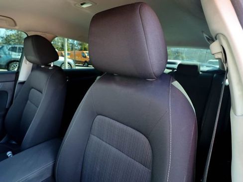 Used 2022 Honda Civic LX image 31