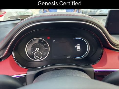 Used 2022 Genesis GV70 3.5T Sport w/ Sport Advanced Package AWD/4WD image 6