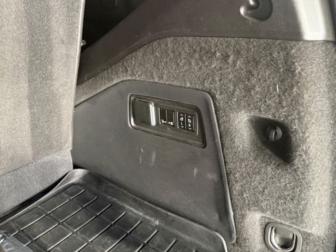 Used 2023 Cadillac Escalade V w/ LPO, ONYX Package AWD/4WD image 20