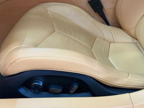 Used 2023 Chevrolet Corvette Stingray Premium Conv w/ Z51 Performance Package RWD image 13