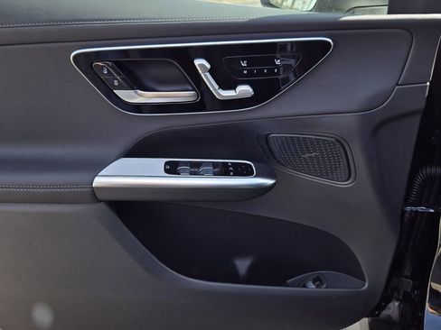 New 2026 Mercedes-Benz GLC 300 4MATIC image 9