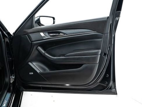 Used 2016 Cadillac CTS V w/ Luxury Package image 25