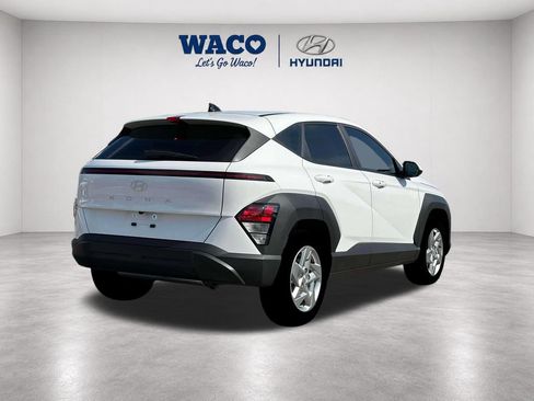 Used 2026 Hyundai Kona SE FWD image 7
