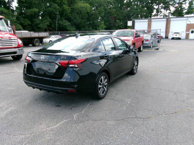 Used 2025 Nissan Versa SV FWD image 6