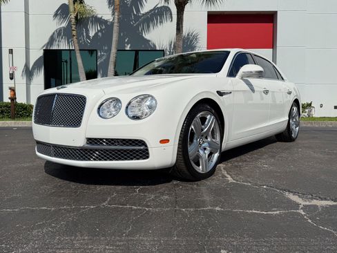 Used 2014 Bentley Flying Spur W12 AWD/4WD image 8