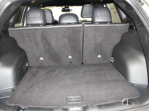 Used 2025 Jeep Compass Trailhawk image 34