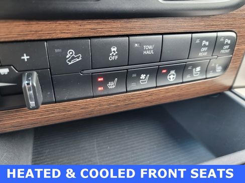 Used 2017 RAM 2500 Laramie w/ Sport Appearance Group image 3