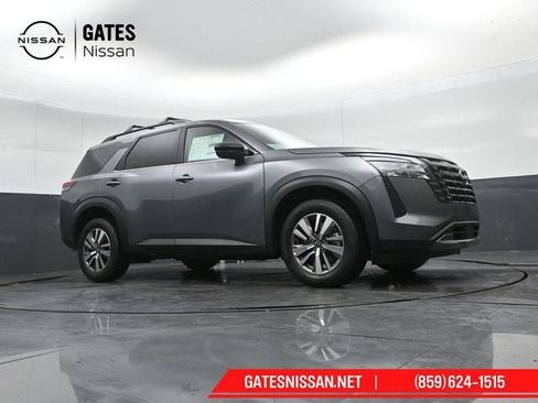 New 2026 Nissan Pathfinder SL image 44