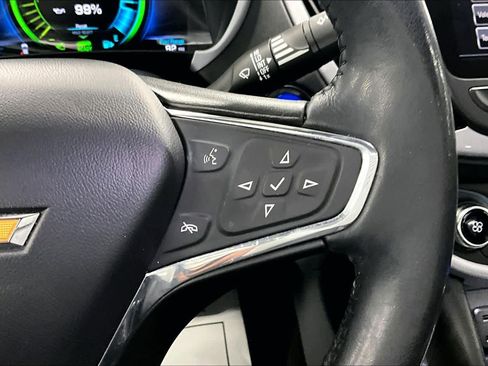 Used 2018 Chevrolet Volt LT w/ Comfort Package image 25