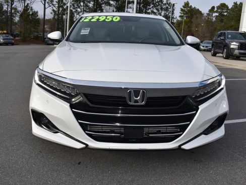 Certified 2021 Honda Accord EX-L image 4