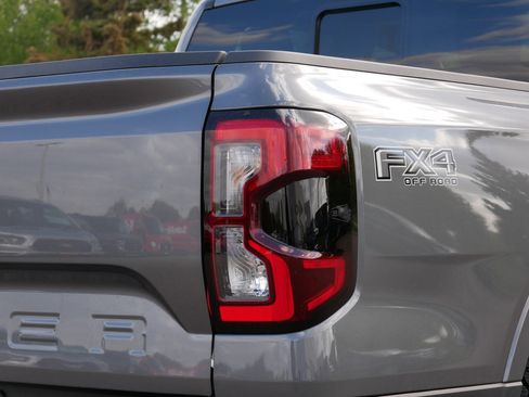 Used 2025 Ford Ranger XLT w/ Equipment Group 301A High AWD/4WD image 17