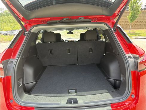 Used 2022 Chevrolet Blazer LT FWD image 18