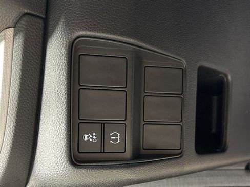 Used 2019 Honda CR-V LX image 15