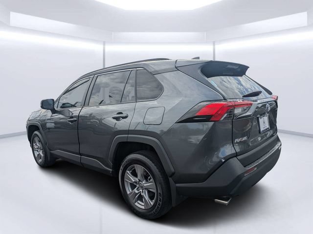 Used 2025 Toyota RAV4 XLE w/ Convenience Package FWD image 5