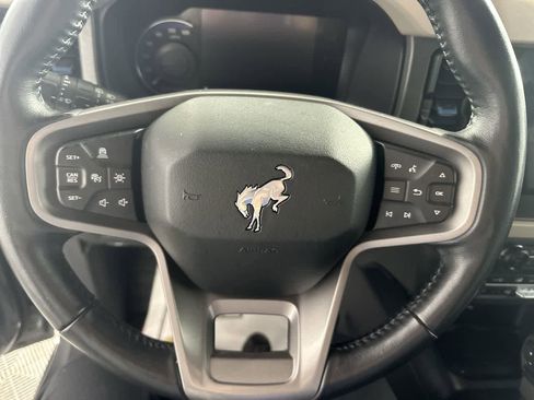 Used 2024 Ford Bronco Wildtrak image 4