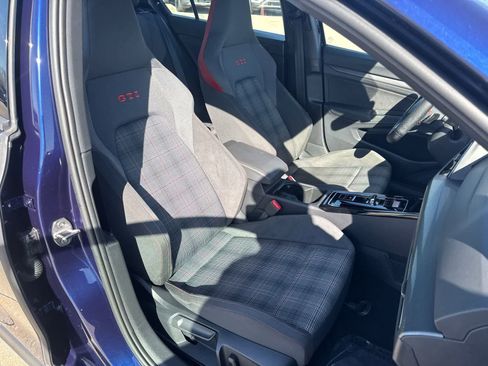 Used 2023 Volkswagen GTI S image 9
