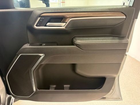 Certified 2025 Chevrolet Silverado 1500 LT w/ Max Trailering Package AWD/4WD image 12