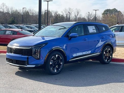 New 2026 Kia Sportage SX FWD image 2