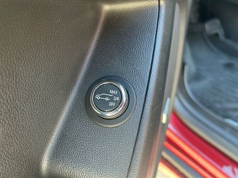 Used 2019 Chevrolet Traverse Premier w/ Driver Confidence II Package image 49