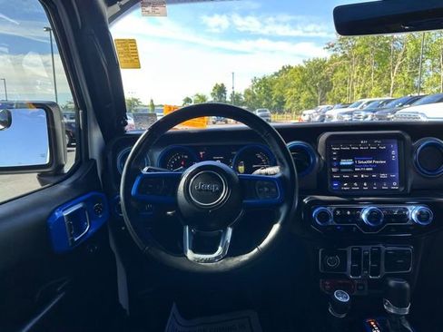 Used 2023 Jeep Wrangler Unlimited Rubicon 4xe w/ Cold Weather Group AWD/4WD image 20