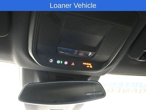 New 2025 Chevrolet Equinox EV RS FWD image 39