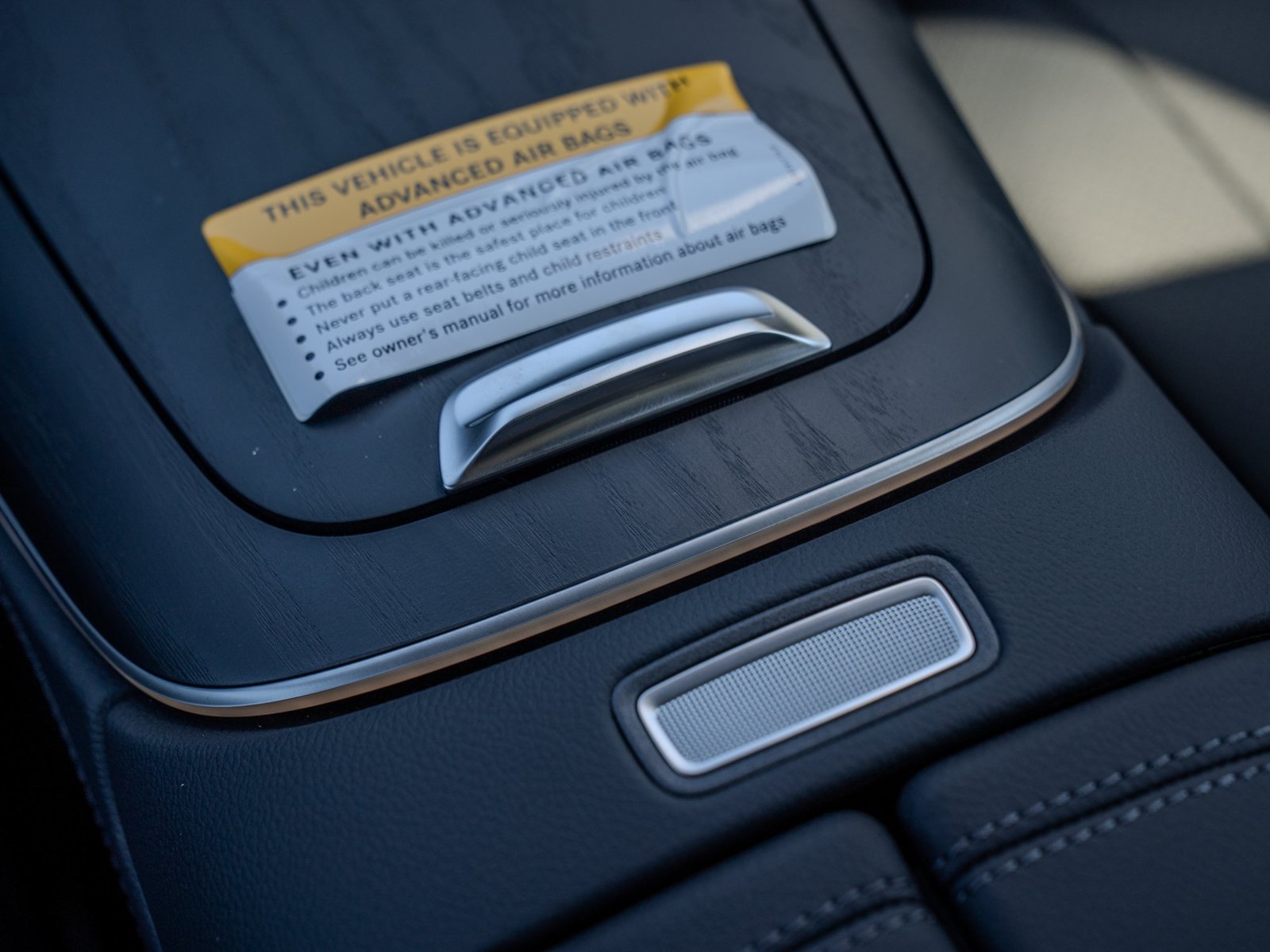 Used 2026 Mercedes-Benz E 350 4MATIC Sedan image 25