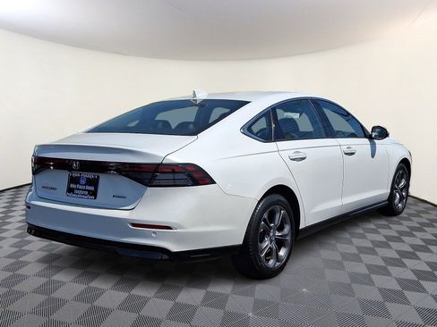 Used 2024 Honda Accord EX-L image 7
