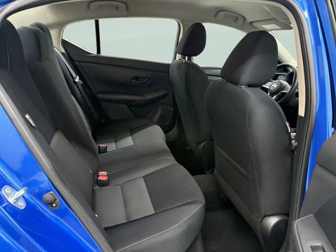 Used 2024 Nissan Sentra SV FWD image 21