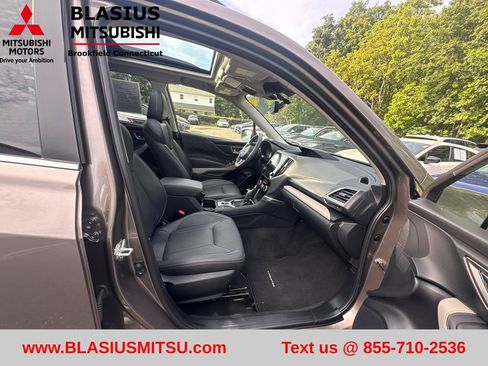 Used 2024 Subaru Forester Limited AWD/4WD image 34