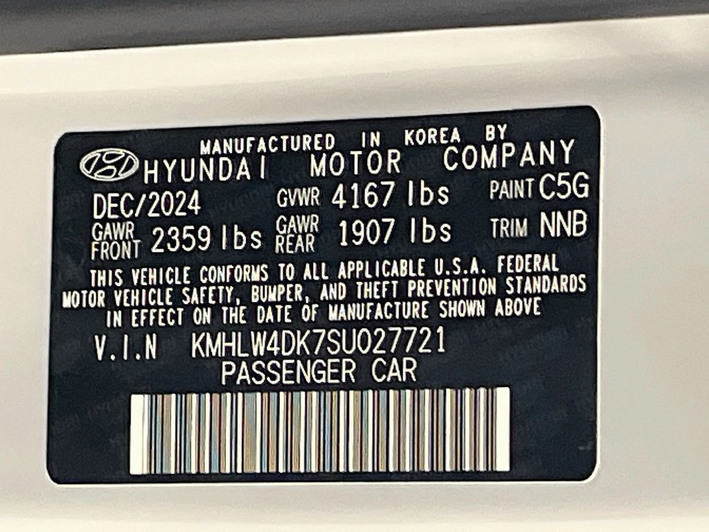 Used 2025 Hyundai Elantra N FWD image 32
