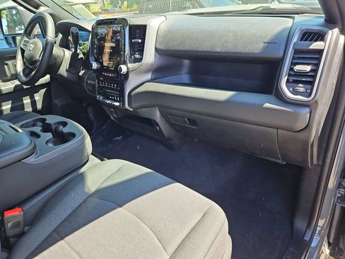 New 2026 RAM 2500 Tradesman AWD/4WD image 17