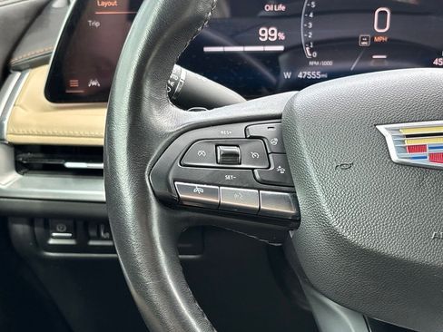 Used 2024 Cadillac XT4 Premium Luxury FWD image 19