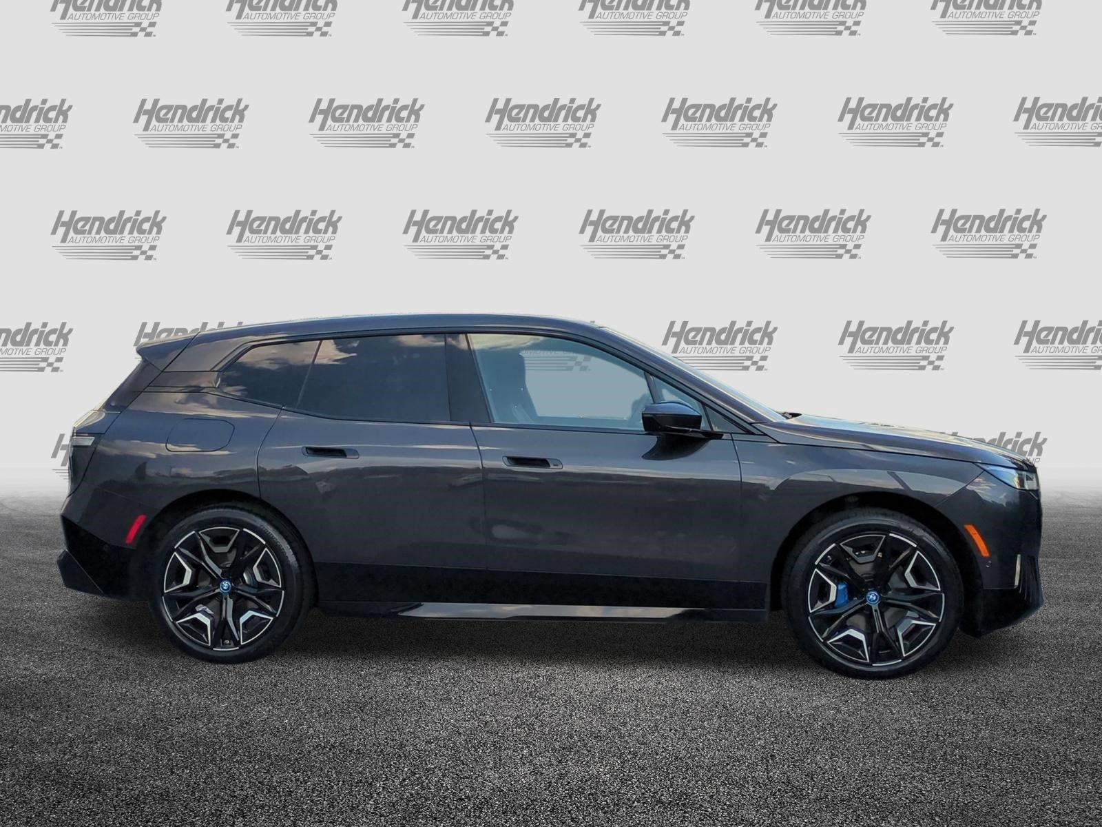 Certified 2024 BMW iX xDrive50 w/ Premium Package AWD/4WD image 11